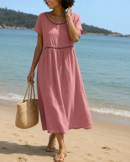 Livia™ | Elegante Buikcamouflerende Geborduurde Midi Jurk