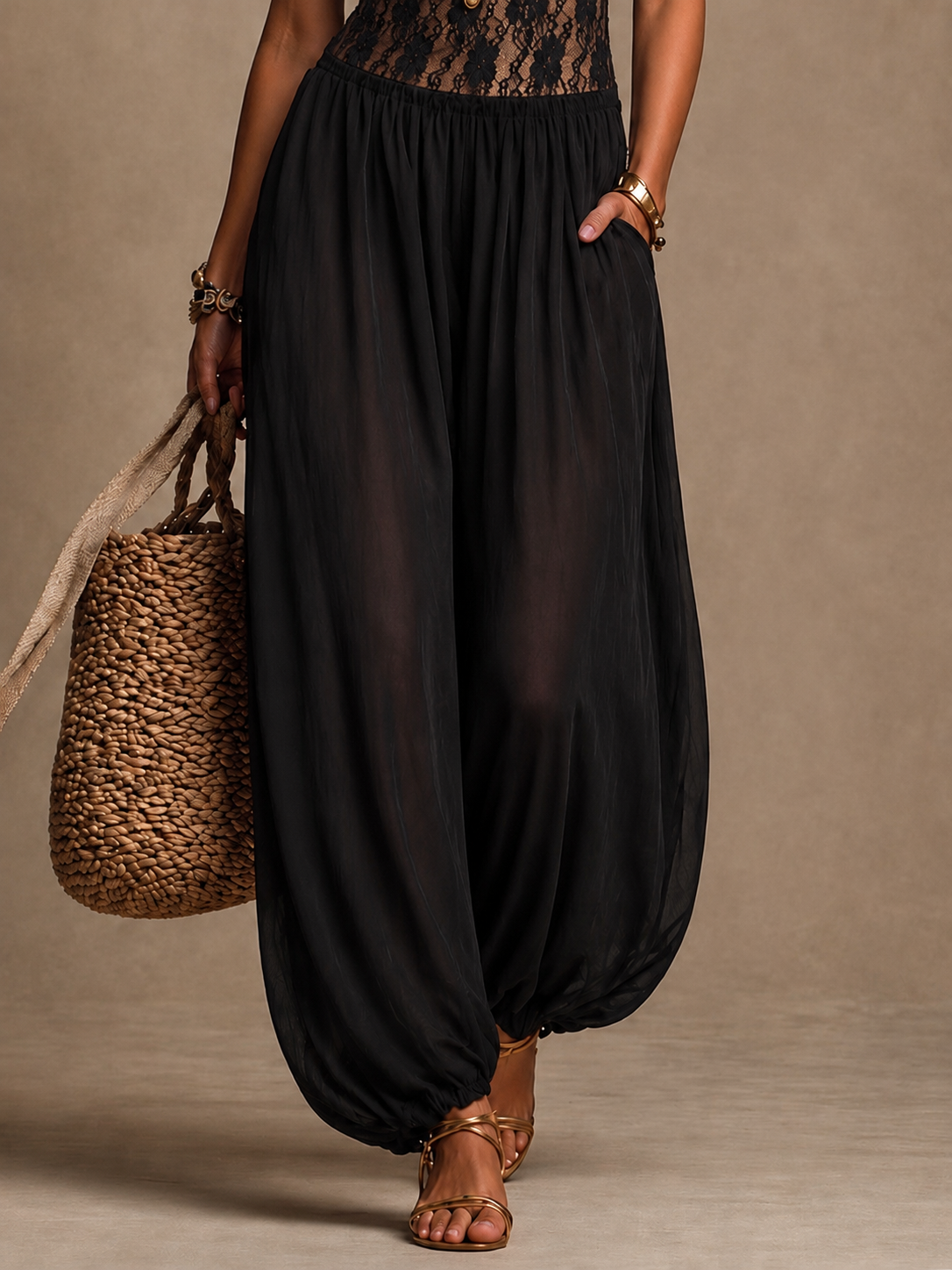 Laia™ | Kanten Halter Jumpsuit