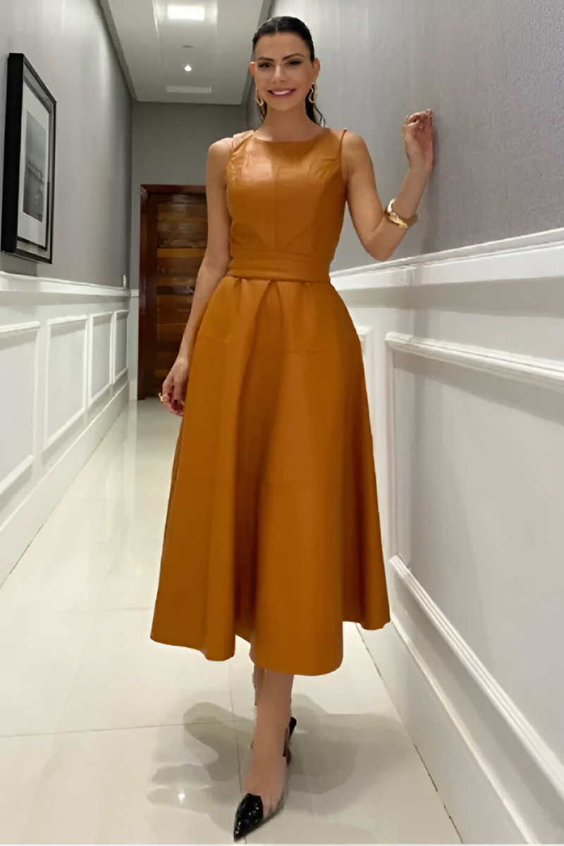 Kira™ | Moderne stijlvolle leren-look jurk
