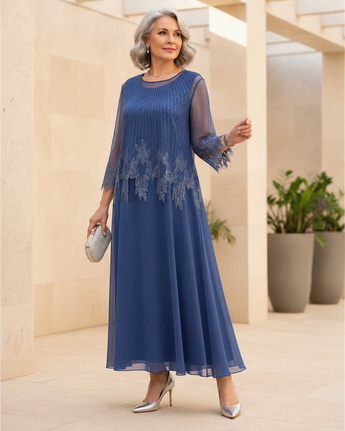 Juline™ | Elegante Buikcamouflerende Geborduurde Midi Jurk