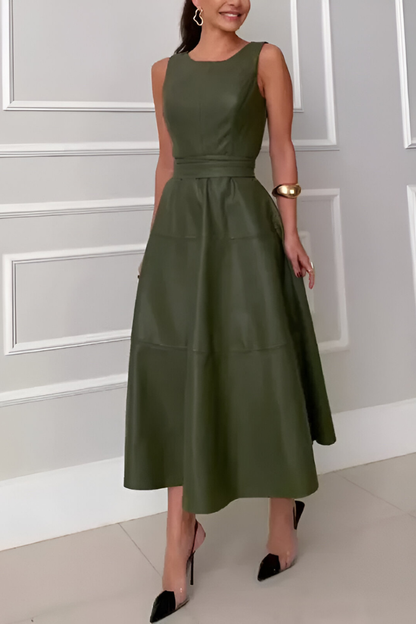 Kira™ | Moderne stijlvolle leren-look jurk