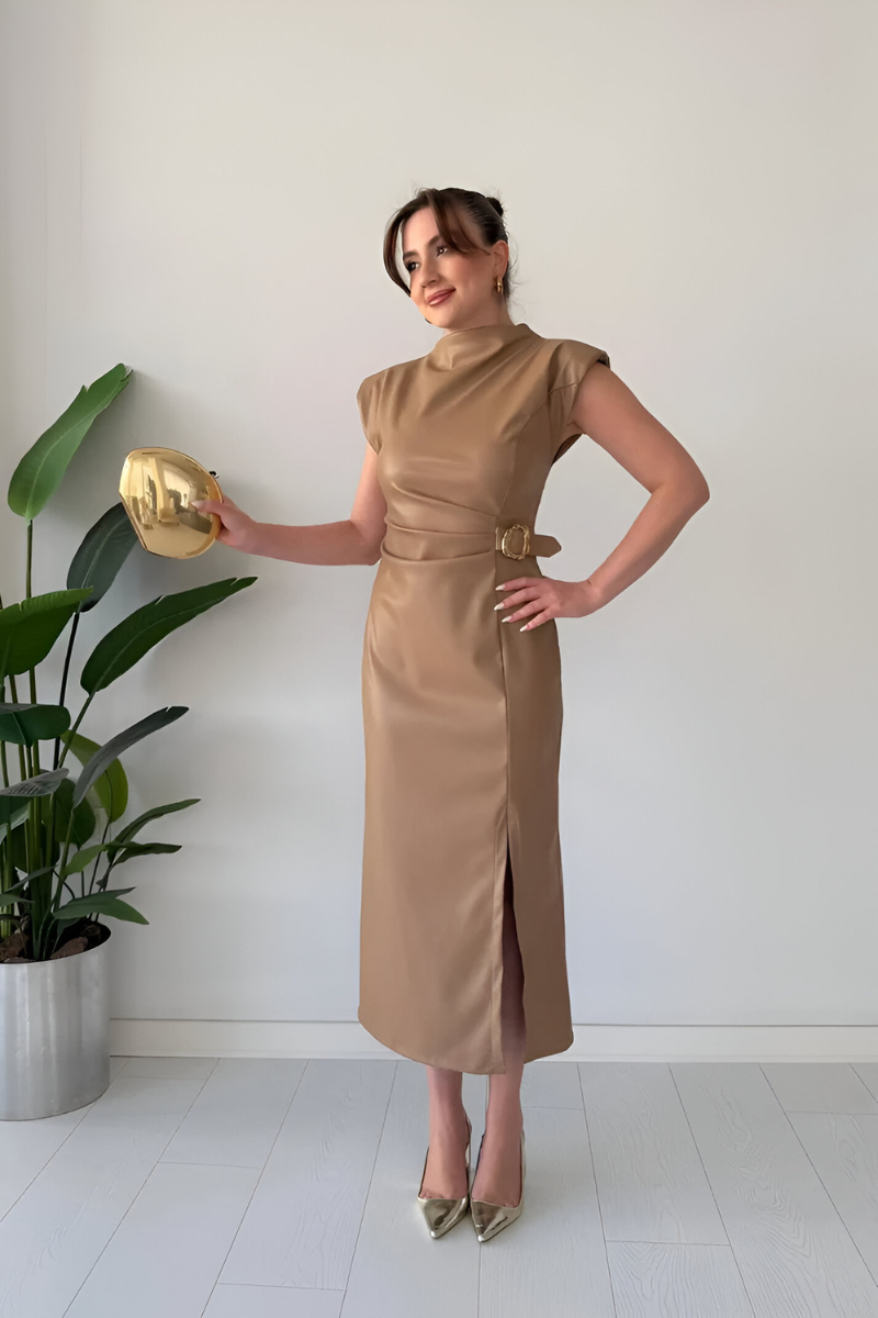 Sona™ | Moderne mouwloze leren jurk
