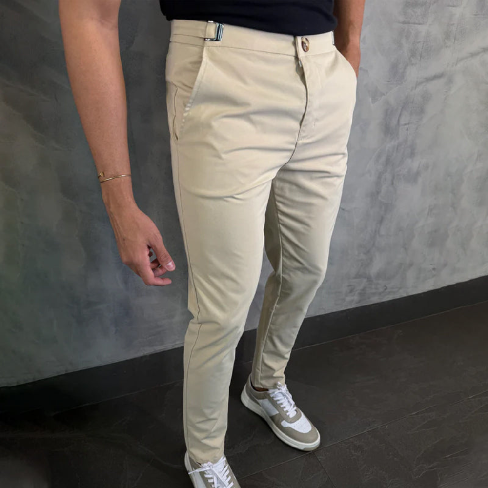 Milo™ | Stijlvolle aansluitende casual broek