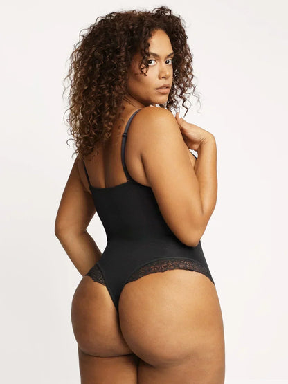 Noé™ | Elegante body met diepe V-halsuitsnijding