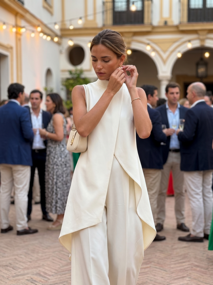 Sara™ | Elegante Jumpsuit Met Wijde Pijpen