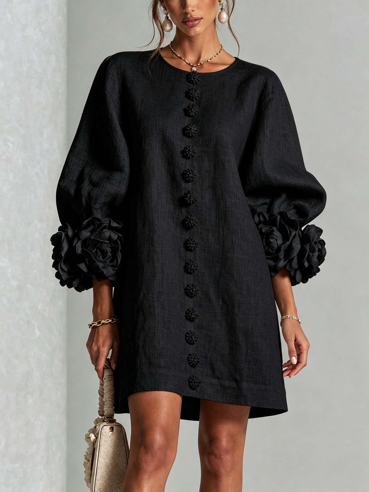 Nina™ | Losvallende Jurk met Knoopsluiting en Rozetmouwen 14