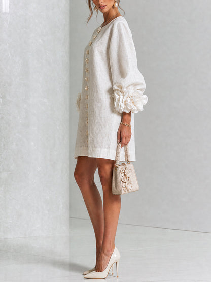 Nina™ | Losvallende Jurk met Knoopsluiting en Rozetmouwen 9