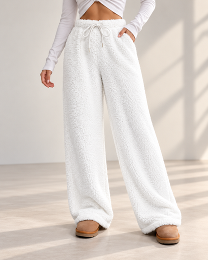 Liva™ | Zachte Teddy Broek met Wijde Pijpen