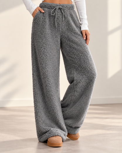 Liva™ | Zachte Teddy Broek met Wijde Pijpen