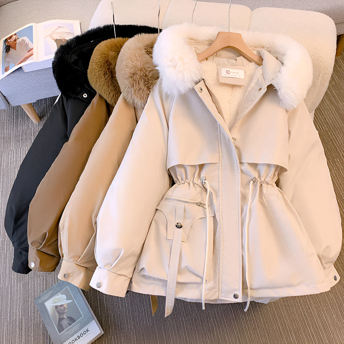 Hanne™ | Elegante Jas Met Bontkraag en Capuchon 5